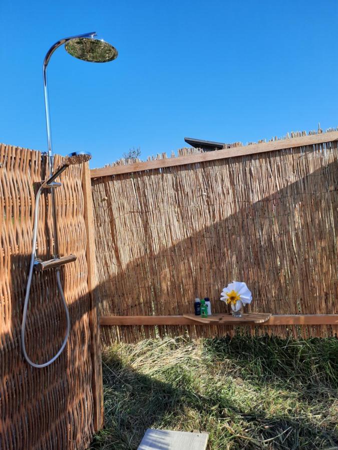 Open Air, Bett Im Kornfeld Hotel Finning Bagian luar foto